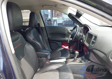 2020 Jeep Compass Trailhawk 4X4 from USA, damaged, VIN 3C4NJDDB1LT244981